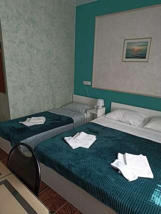 Гостиница Надежда Таганрог Полулюкс Делюкс-15