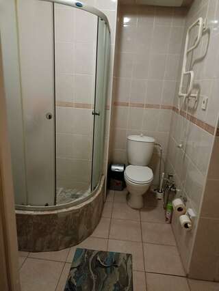 Гостиница Надежда Таганрог Полулюкс Делюкс-4