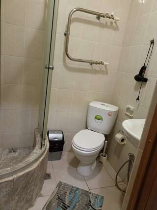 Гостиница Надежда Таганрог Двухместный номер с 2 отдельными кроватями-4