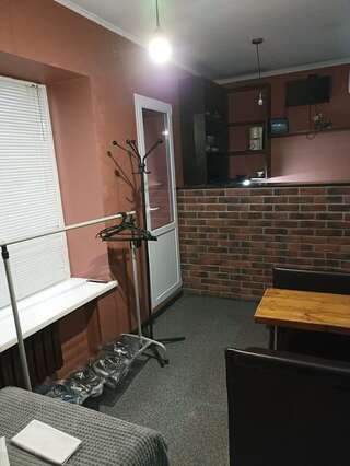 Гостиница Надежда Таганрог Апартаменты с 2 спальнями-3