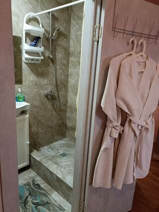 Гостиница Надежда Таганрог Апартаменты-студия-12