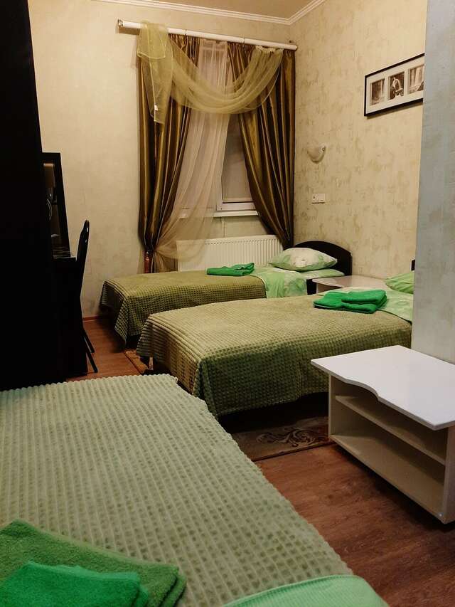 Гостиница Надежда Таганрог-80