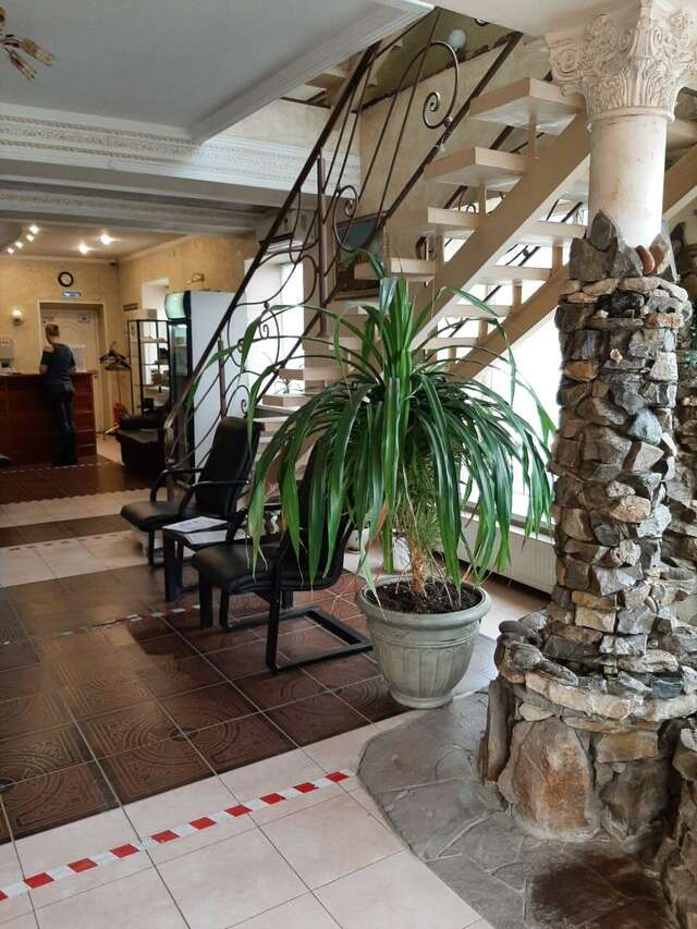 Гостиница Надежда Таганрог-68