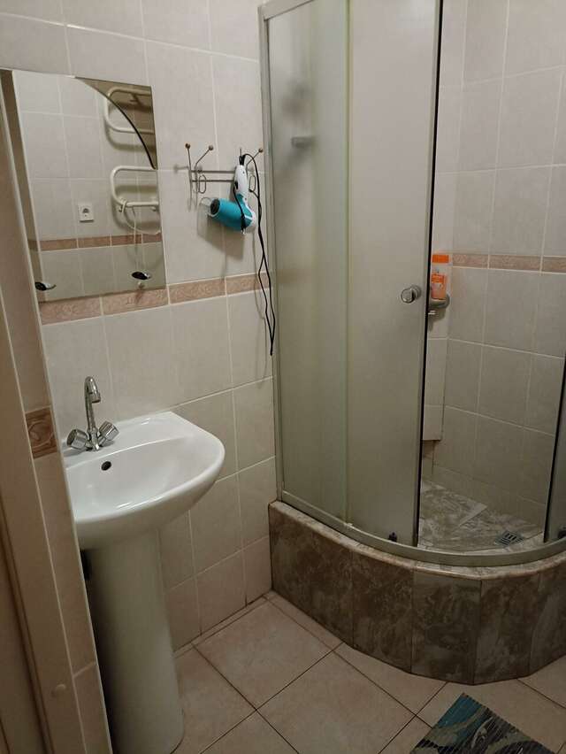 Гостиница Надежда Таганрог-169